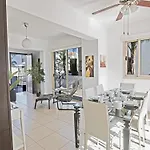 Ferienvilla Pv17 Mit Sonnenterrasse Und Pool By Interhome * פרוטאראס