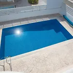 בית נופש Ferienvilla Pv17 Mit Sonnenterrasse Und Pool By Interhome פרוטאראס