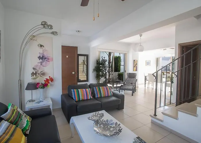 Σπίτι διακοπών Ferienvilla Pv17 Mit Sonnenterrasse Und Pool By Interhome Πρωταράς