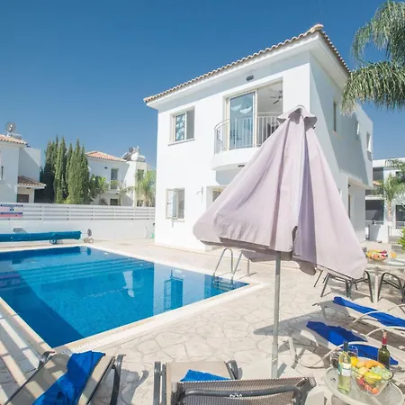 Ferienvilla Pv17 Mit Sonnenterrasse Und Pool By Interhome Feriehus